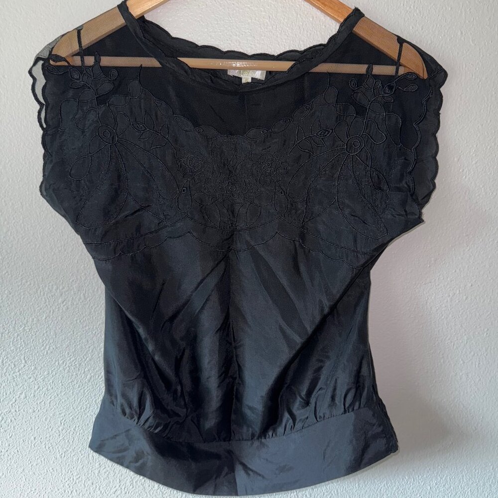 Matty M Black Silk Embroidered‎ Scalloped Short Sleeve Size S